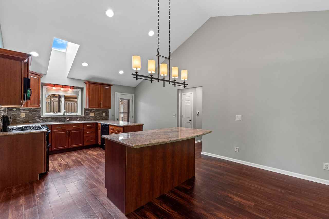 W68N159 Evergreen Blvd - Photo 2 of 22