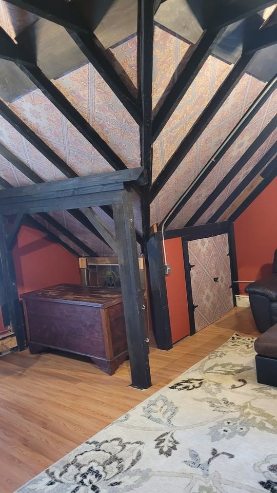 201 Whitney St #3rdFL - Photo 3 of 7