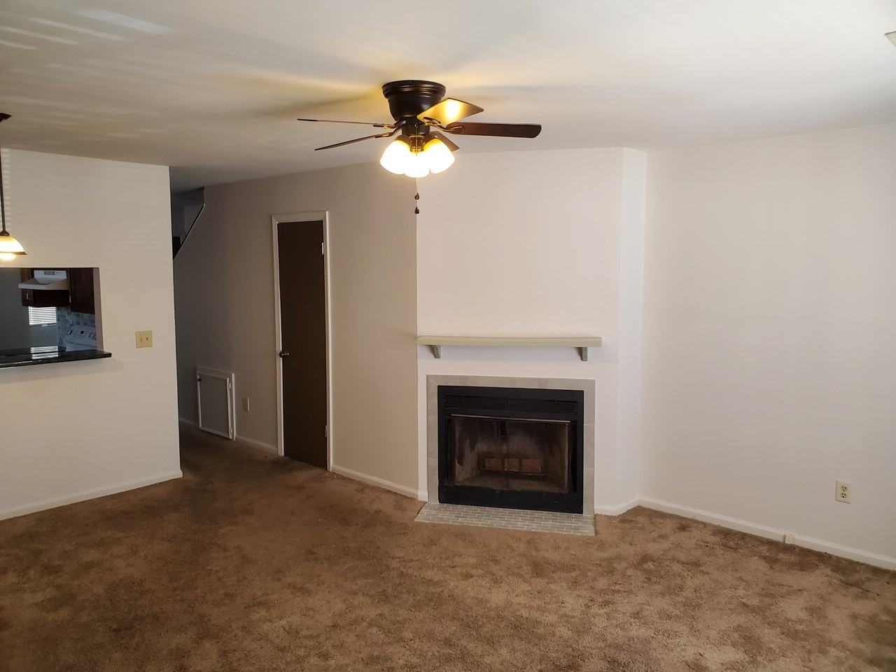 139 Country Town Dr #139 - Photo 5 of 20