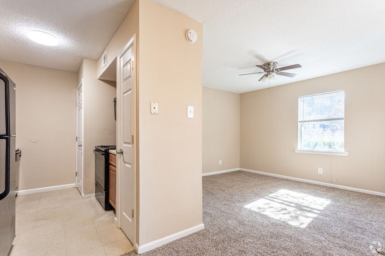 Shadowglen Townhomes + Flats - Photo 3 of 35