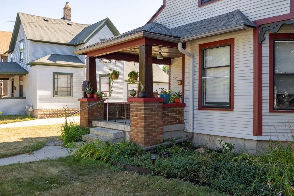 514 Glenwood Ave Se - Photo 6 of 38