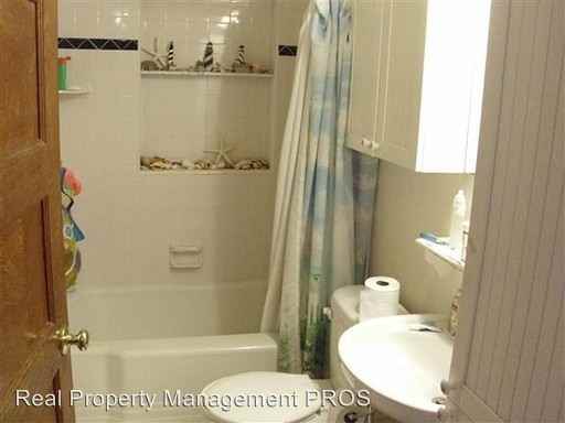 5732 4th St S - Photo 2 of 8