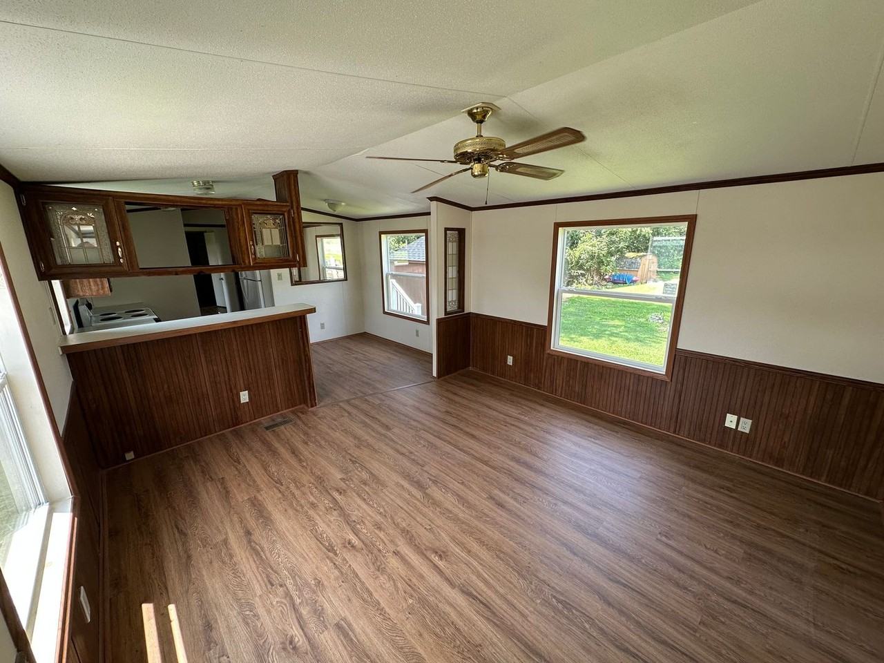 24 N Elmer Ave - Photo 3 of 16