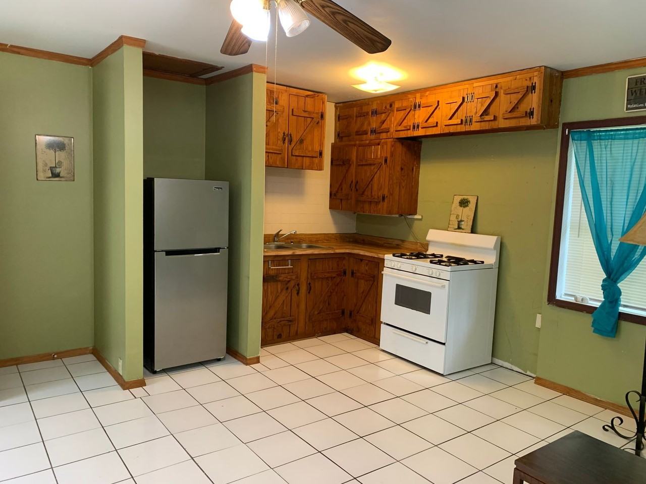 750 Woodville Hwy - Photo 3 of 9