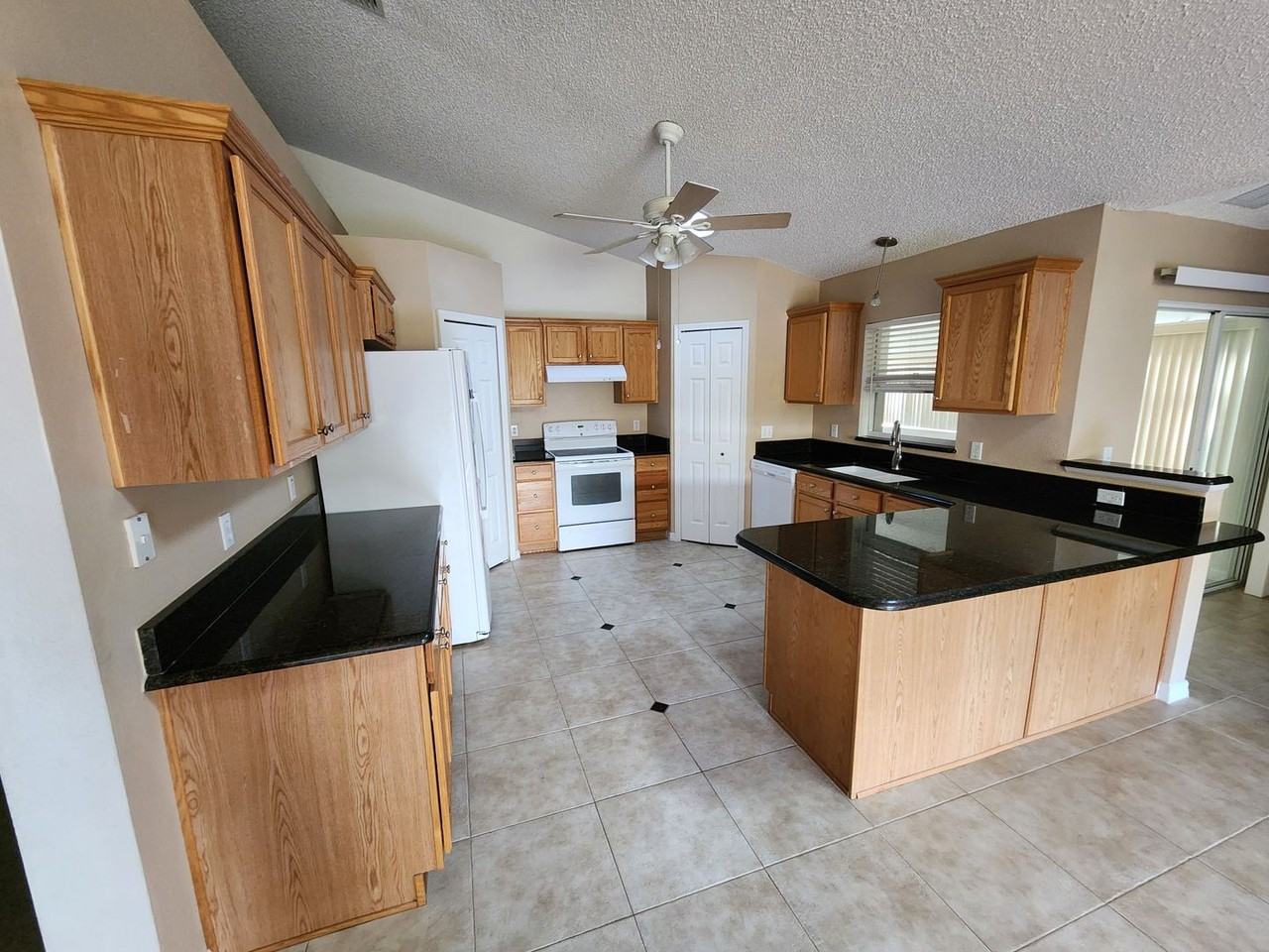 41 Bracken Ln - Photo 6 of 22
