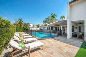 featured image of 5901 Sw 56th Ter #5901