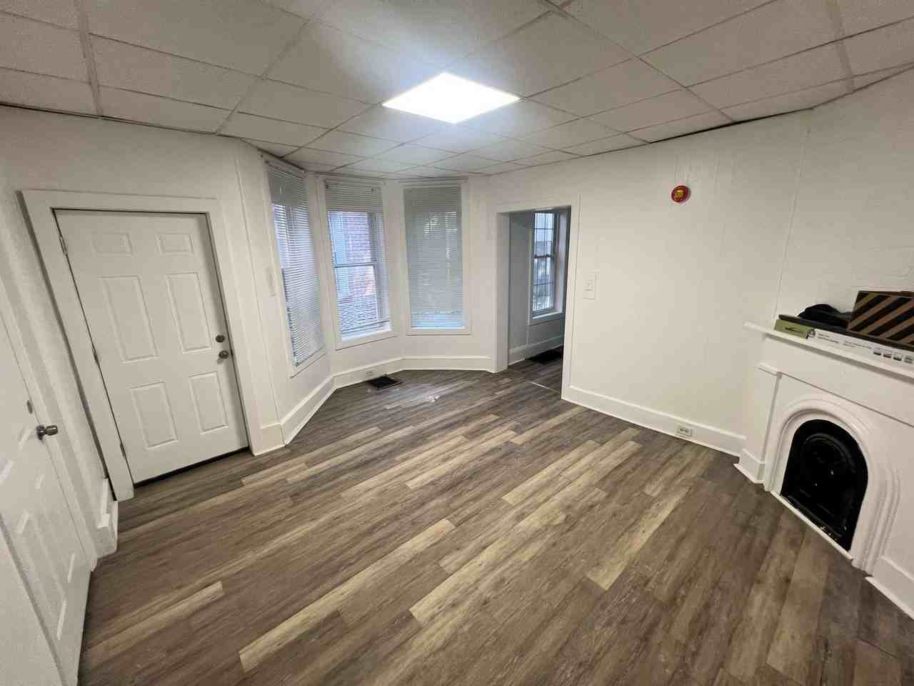 281 Spring St - Photo 6 of 14