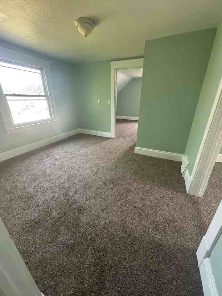 3704 E 106th St - Photo 5 of 11