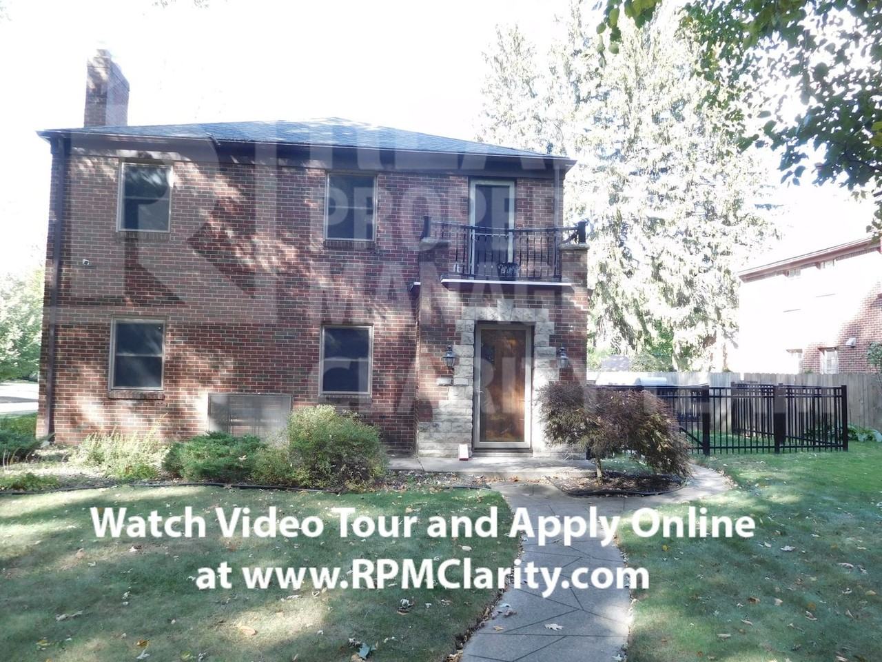 2458 Kenwood Blvd - Photo 4 of 24