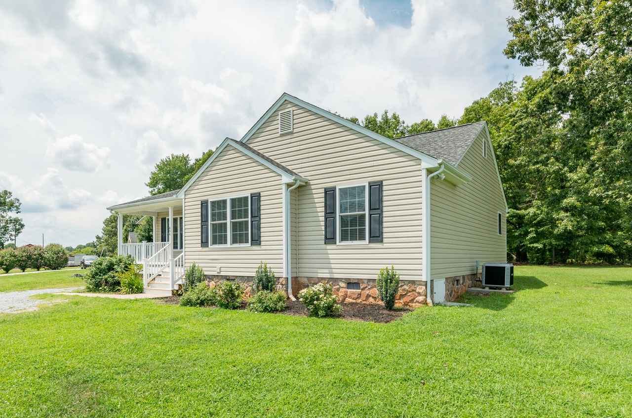 896 Possum Island Rd - Photo 2 of 14