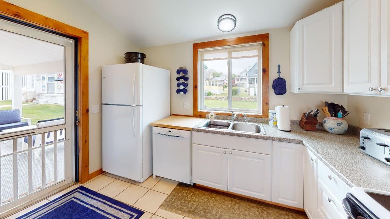 3 Ravine Ave - Photo 5 of 50