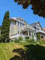 2411 N Cramer St - Photo 1 of 1