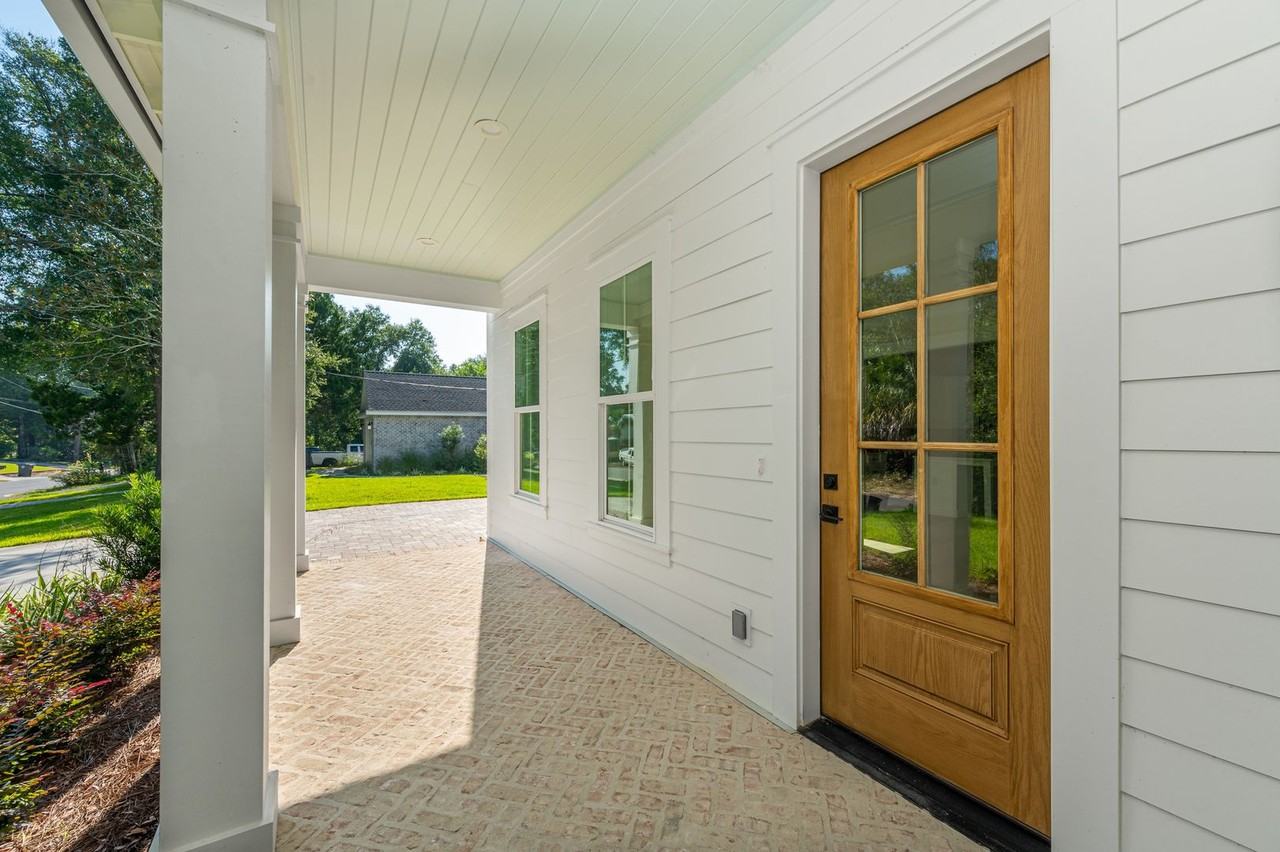 289 Glen Ave - Photo 3 of 50