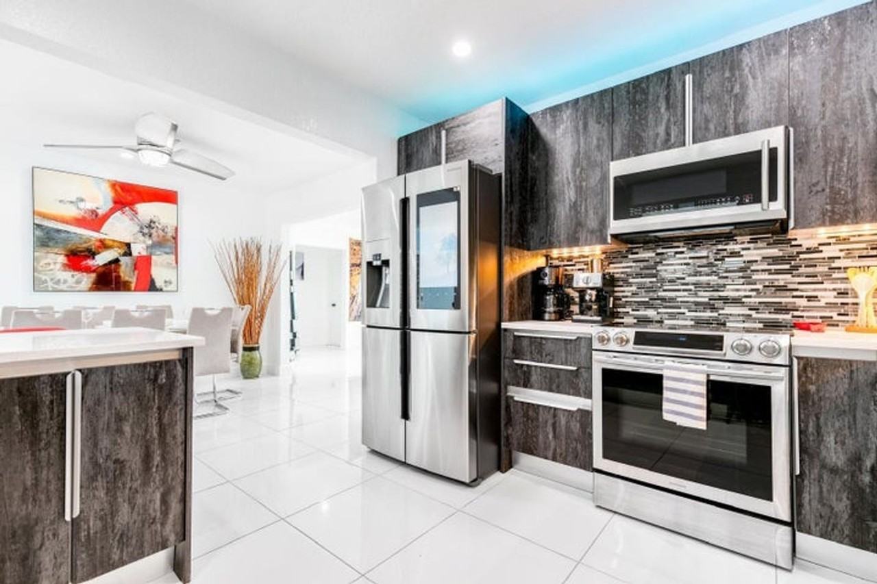 7320 Clarke Rd - Photo 2 of 18