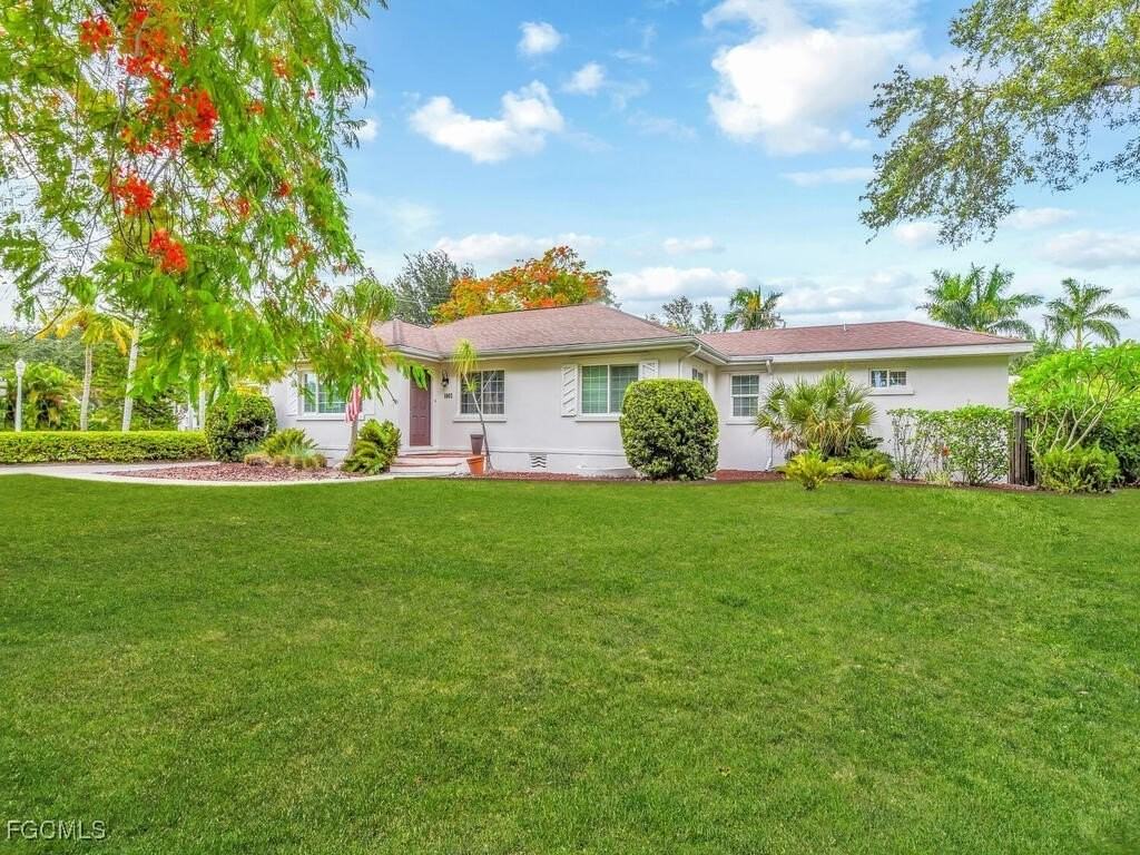 1803 Ardmore Rd - Photo 2 of 39