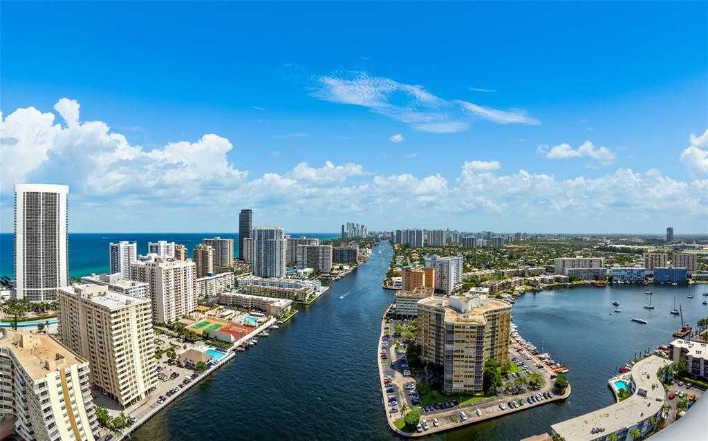 E Hallandale Beach Blvd - Photo 2 of 8