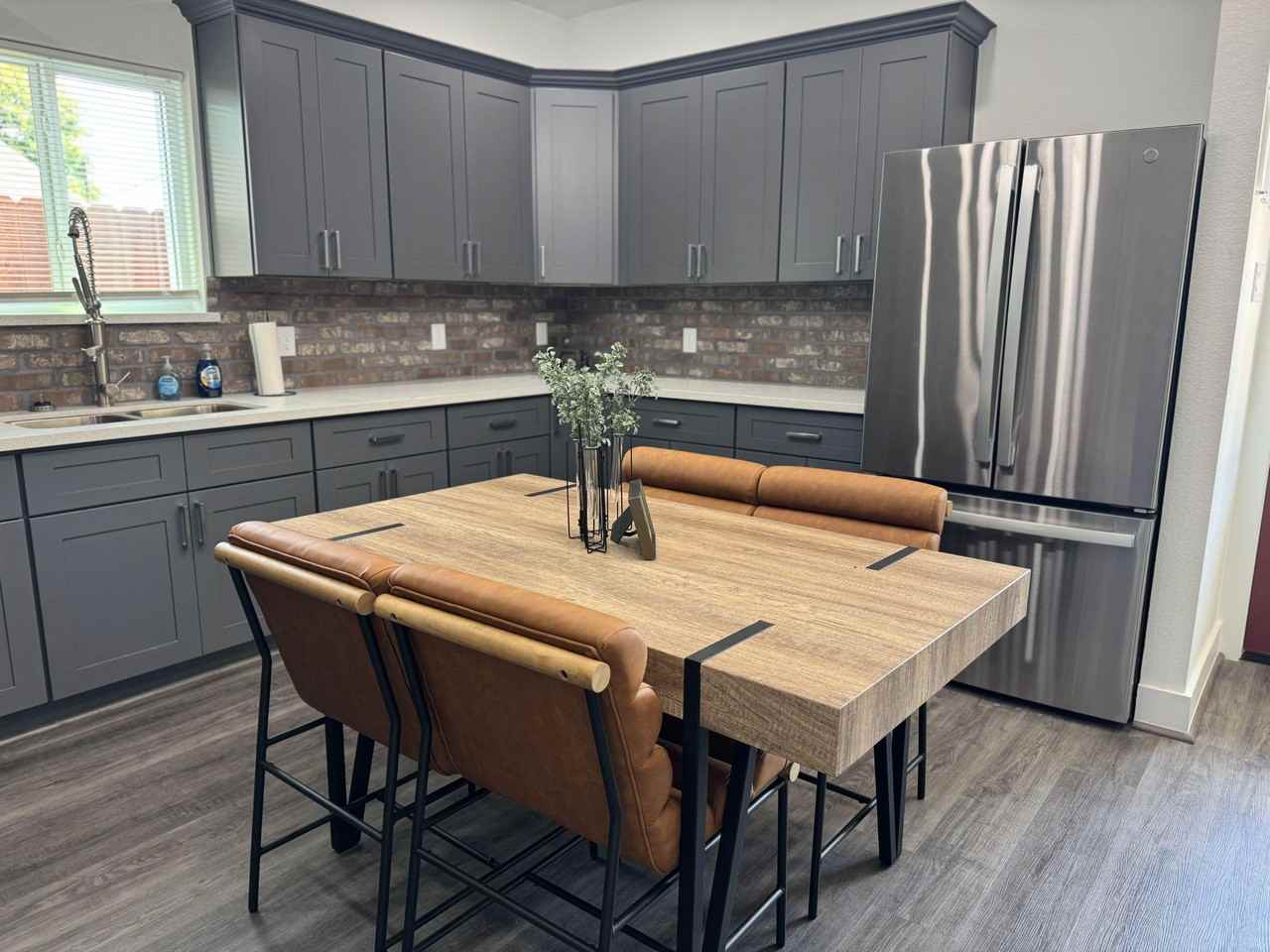 Gregg St - Photo 3 of 31