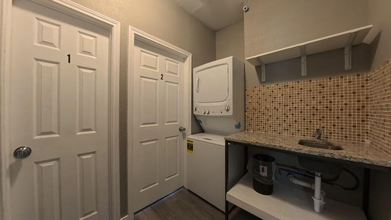 Searcy Dr - Photo 4 of 5