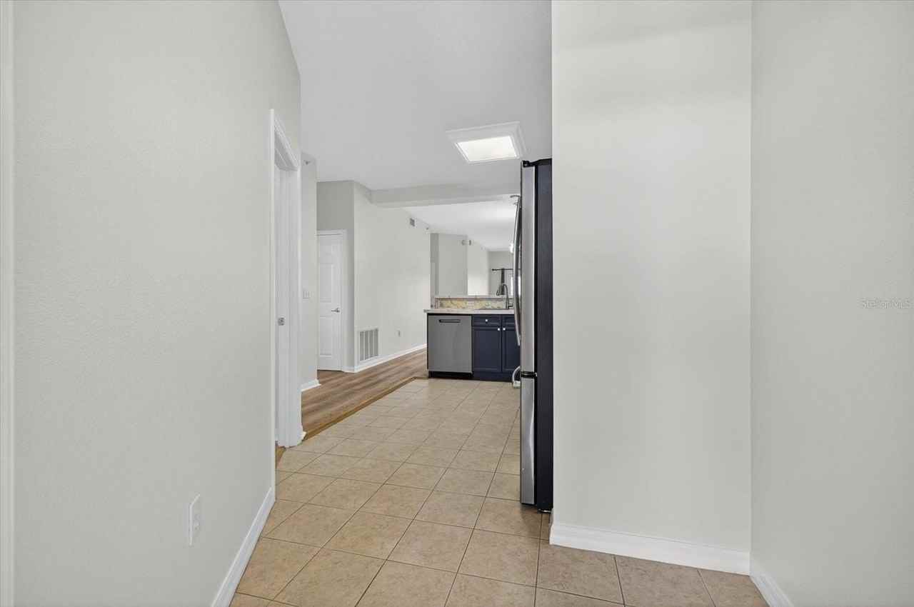 316 8th St S #203 - Photo 7 of 30