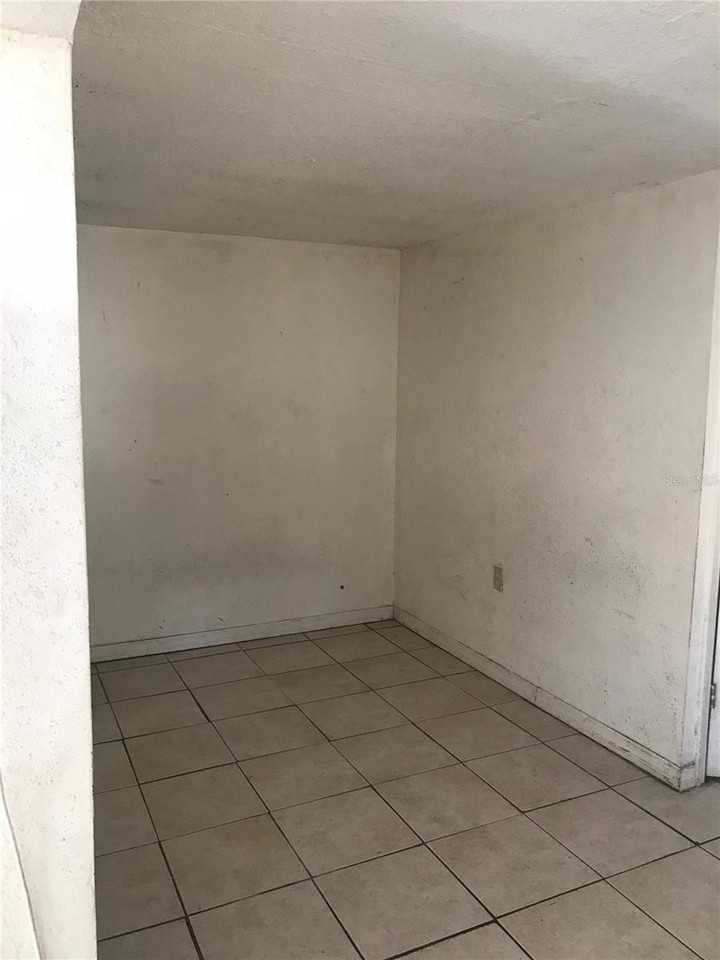 1201 22ND AVE AVENUE S #3 - Photo 7 of 8