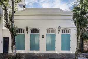 featured image of 922 Chartres St #C