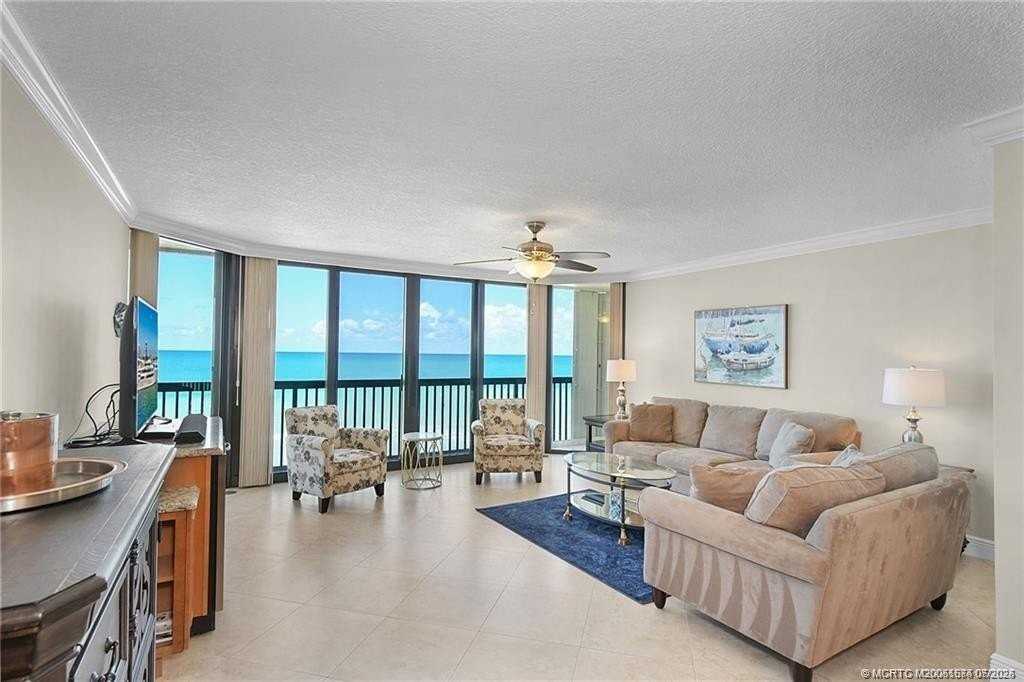 9550 S Ocean Dr Apt 705 #705
