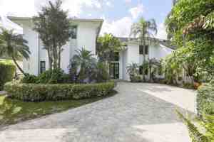 featured image of 2905 Polo Island Dr