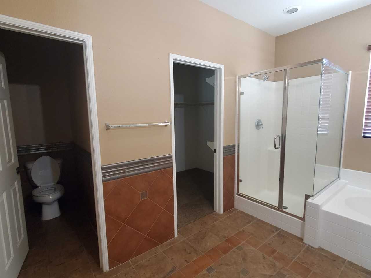 490 Colt St - Photo 4 of 5