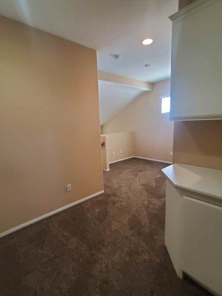 490 Colt St - Photo 5 of 5