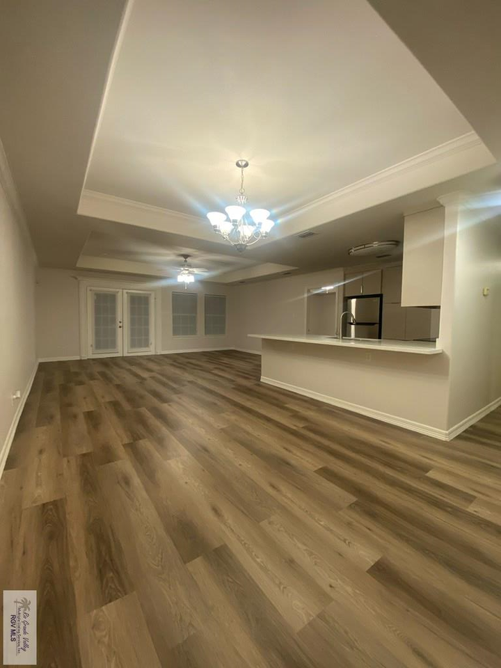 2230 El Dorado Ave Apt 8 - Photo 2 of 14