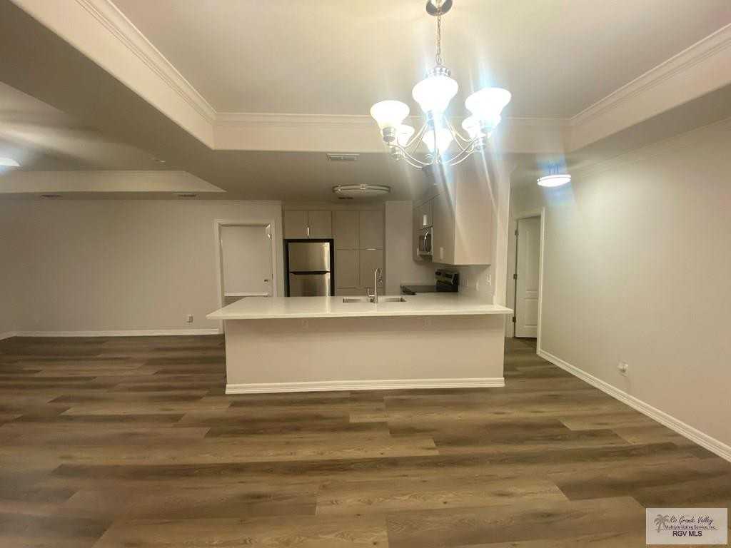 2230 El Dorado Ave Apt 8 - Photo 3 of 14