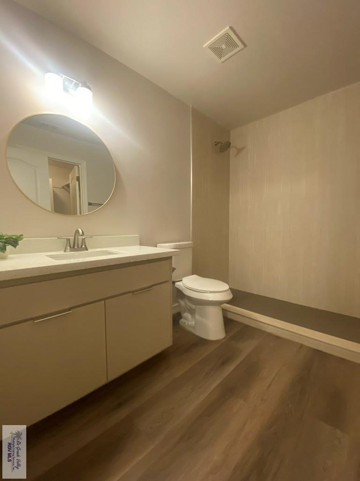 2230 El Dorado Ave Apt 8 - Photo 6 of 14