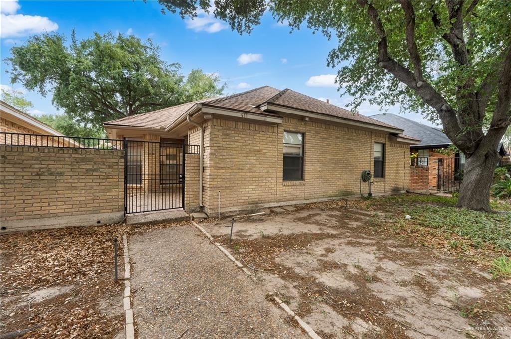 411 Zinnia Ave - Photo 7 of 17