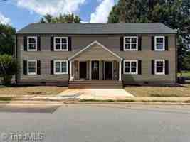 featured image of 139 Nelson St ##204