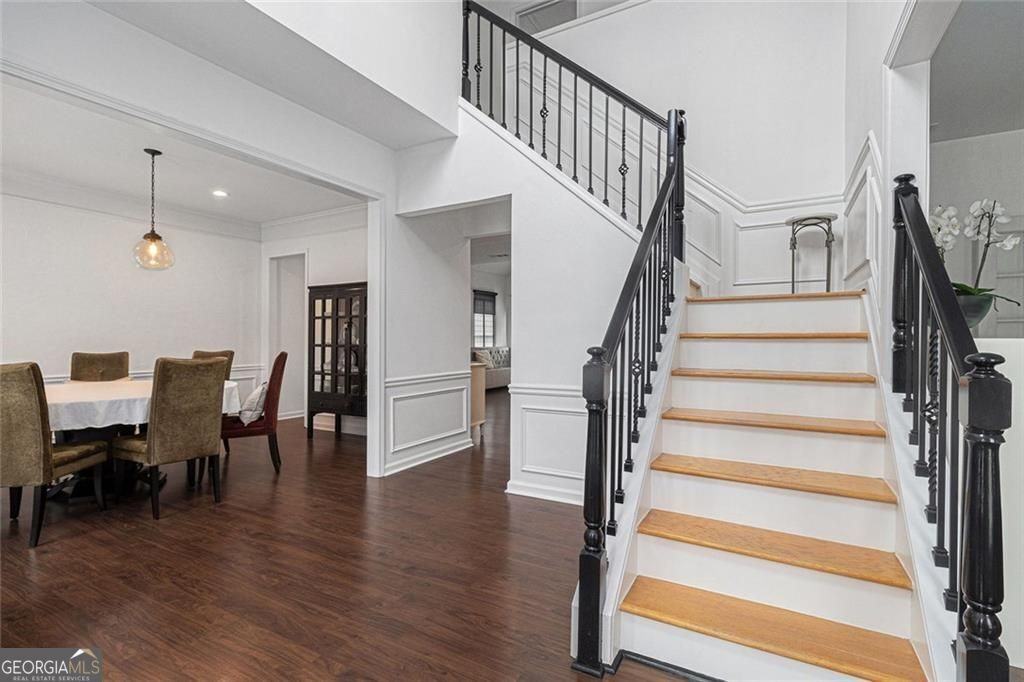 505 Stedford Ln - Photo 4 of 30