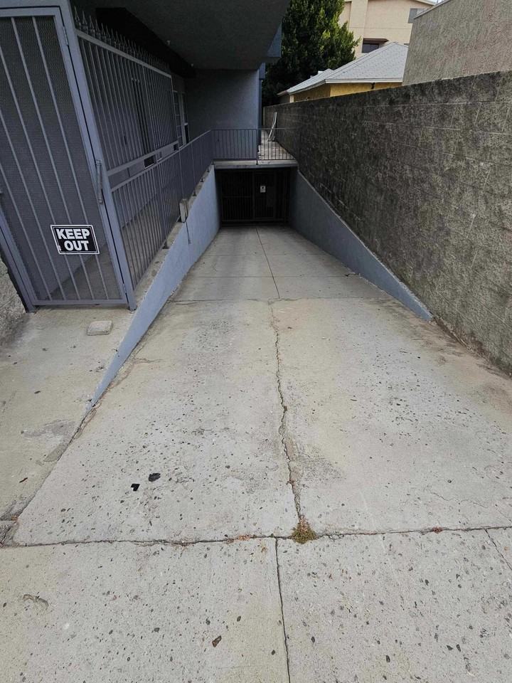 Moorpark St - Photo 2 of 27