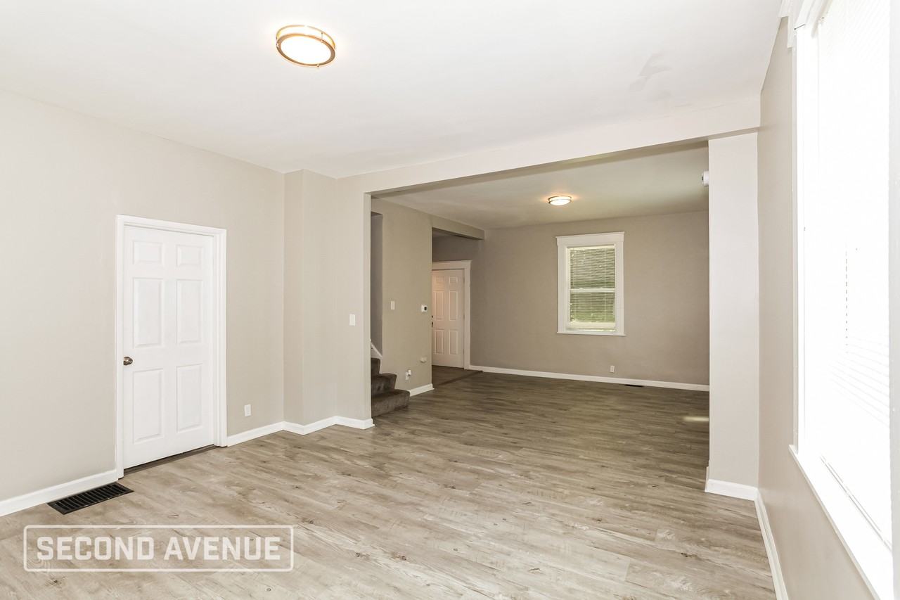 1734 Gilsey Ave - Photo 6 of 25