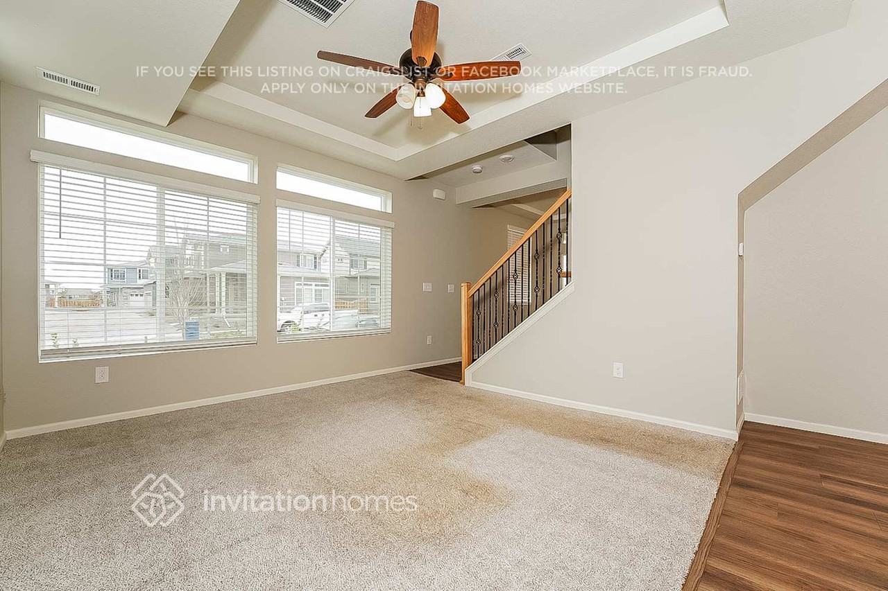 211 S Old Hammer Ct - Photo 2 of 15