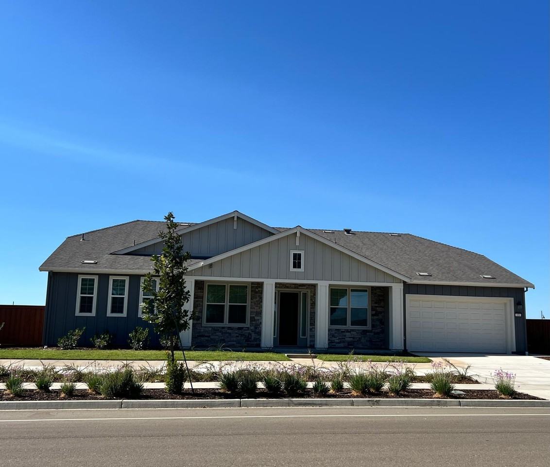 930 Southland Road - Photo 2 of 50