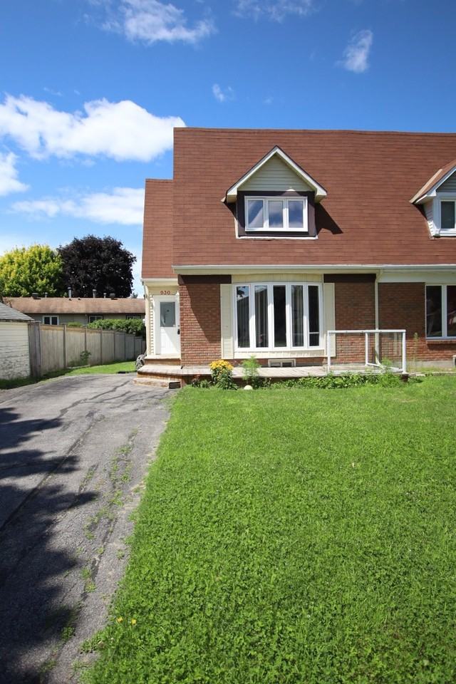 930 Borland Dr - Photo 2 of 50