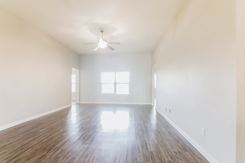 1516 Millennium Dr - Photo 3 of 19