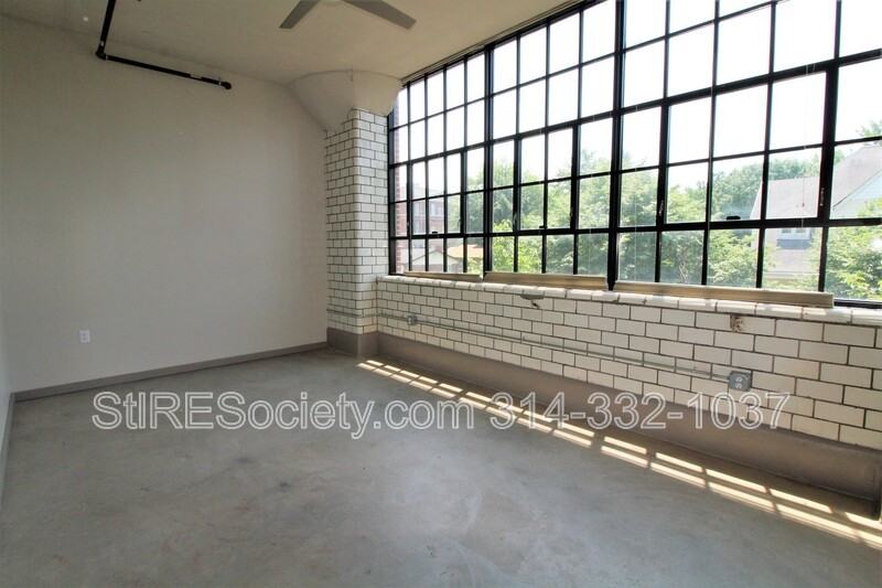 8125 Michigan Ave #322 - Photo 4 of 11