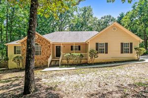 featured image of 709 Miami Ct