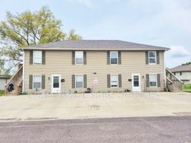 305 W Otway St - Photo 1 of 1