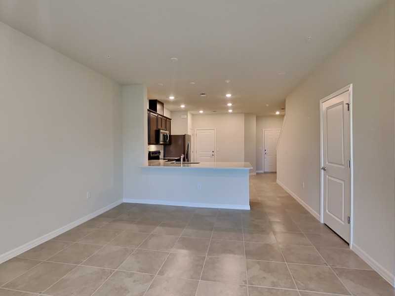 3117 Emerald Acres Ln - Photo 4 of 23