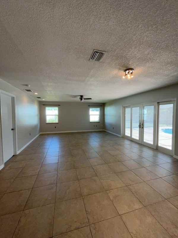 8155 Bluestar Cir - Photo 3 of 26