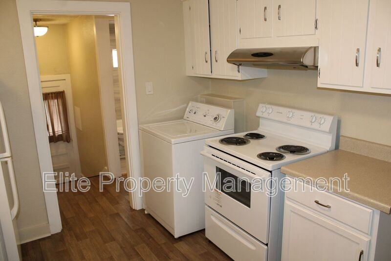 605 Acero Ave #A - Photo 6 of 12