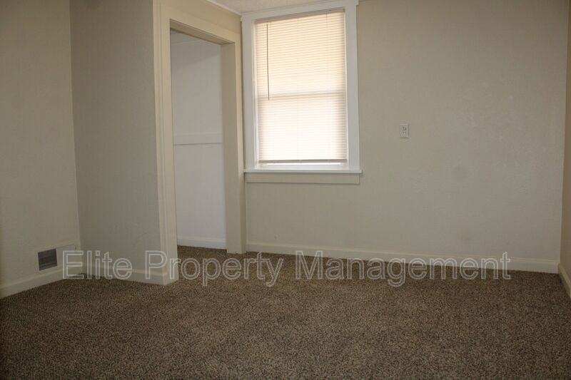 605 Acero Ave #A - Photo 7 of 12