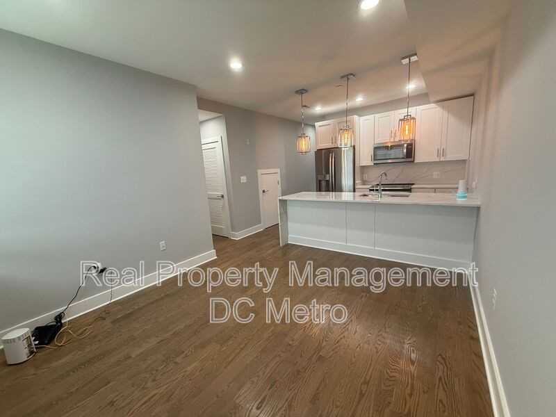 804 21st St Ne - Photo 2 of 12