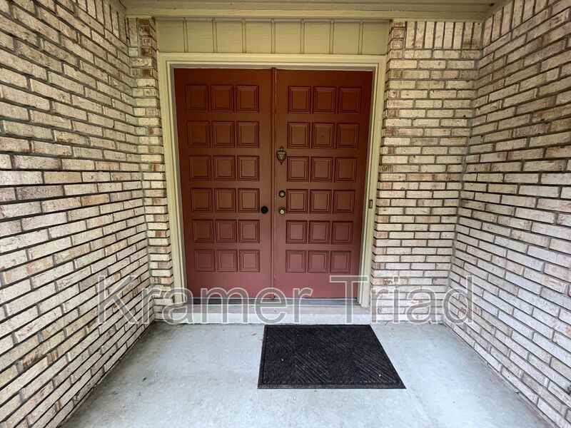 1131 Timberview Trl - Photo 4 of 36